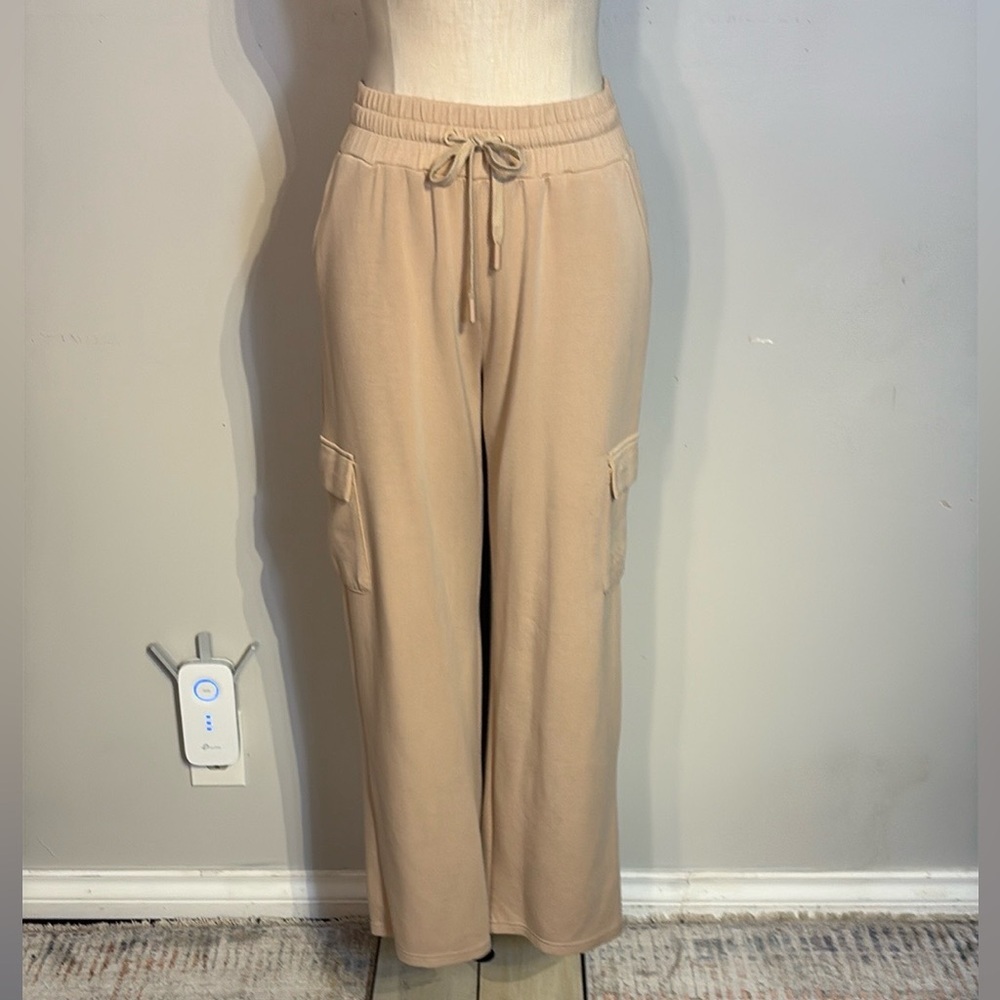 La Vie En Rose Beige Drawstring  Lounge Pants Size S